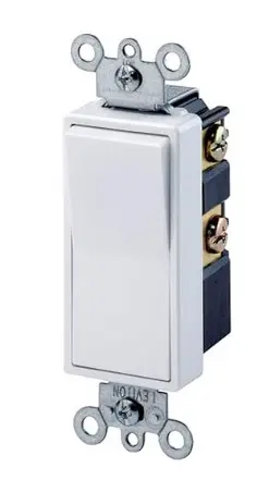 Leviton 5604-2W 15 Amp, 120/277 Volt, Decora Rocker 4-Way AC Quiet Switch, Residential Grade, Grounding, White